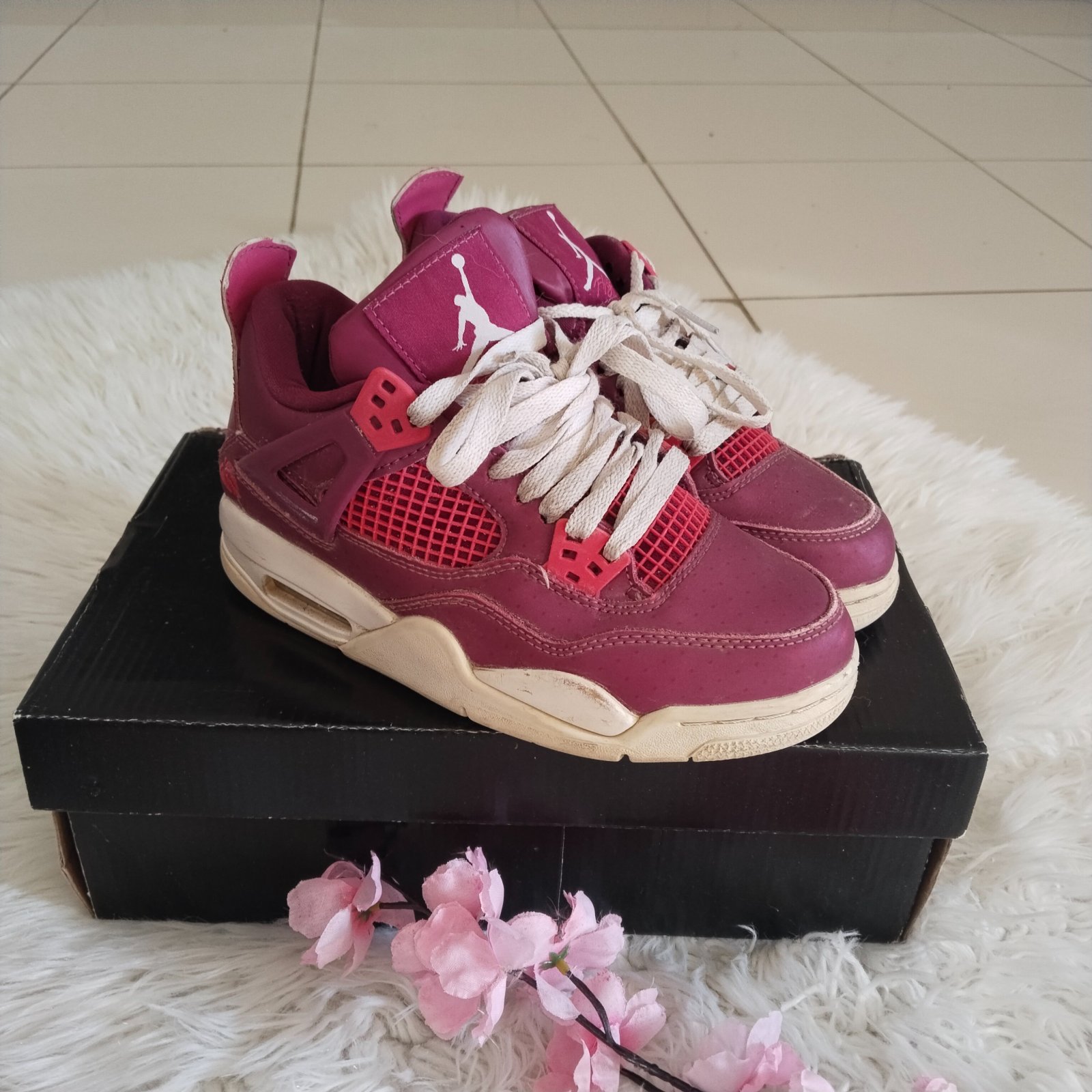Jordan 4 pointure 36 