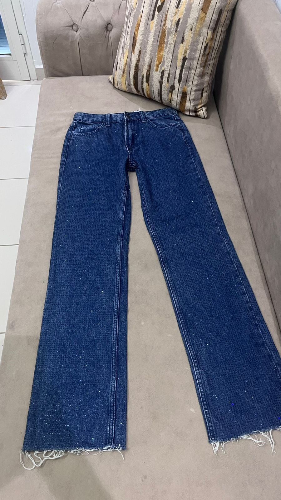 Djean coupe patte éléphant bling bling etat neuf de la marque Zara jamais porté 