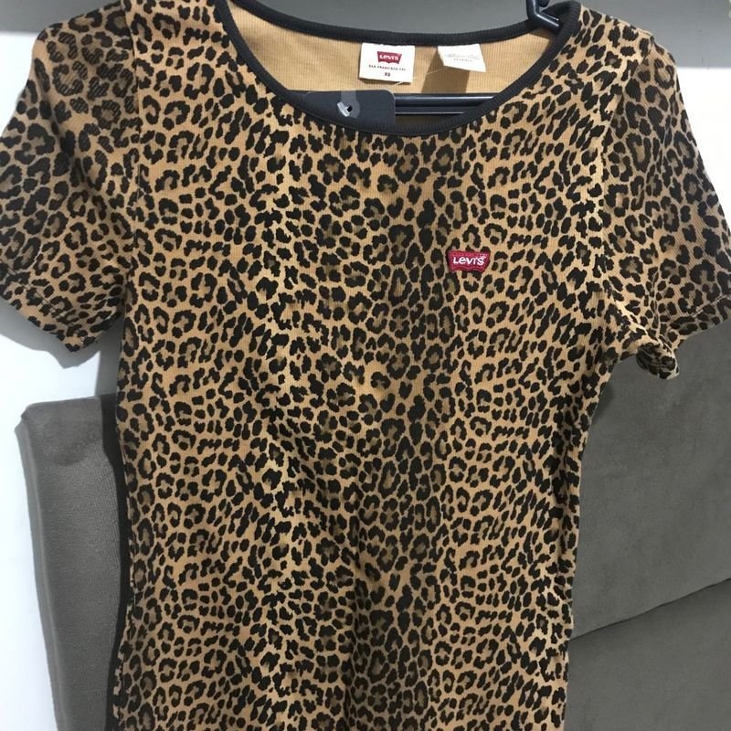 Pull levis léopard taille L