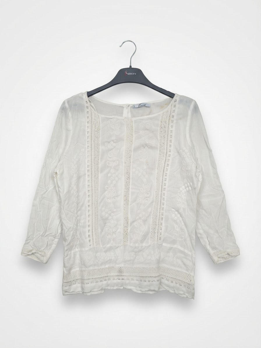 Chemise avec broderi 