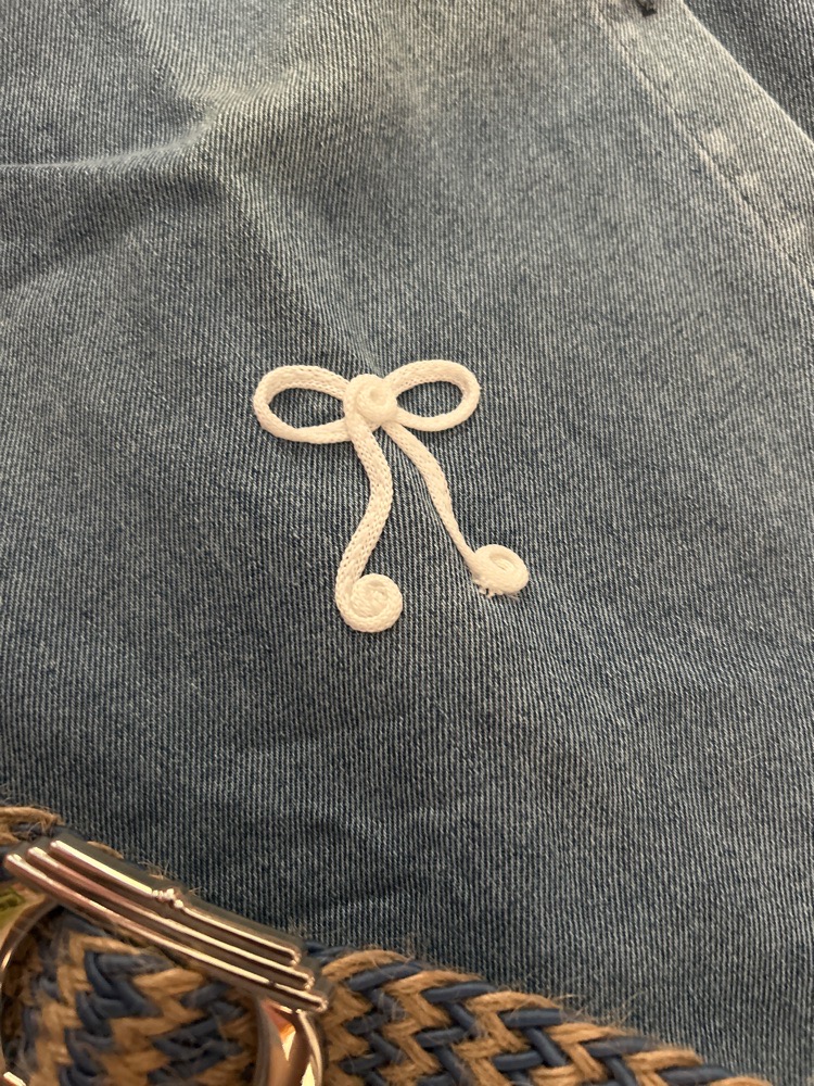 Jupe jeans avec ceinture