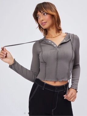 Pull avec capuche