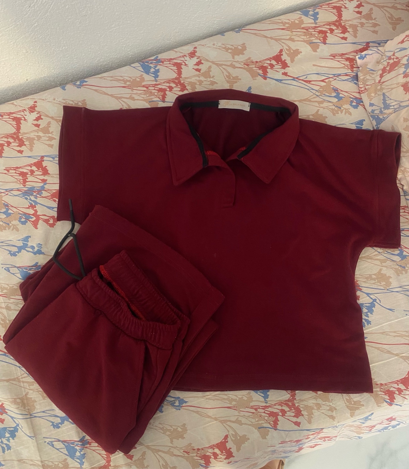 Set burgundy