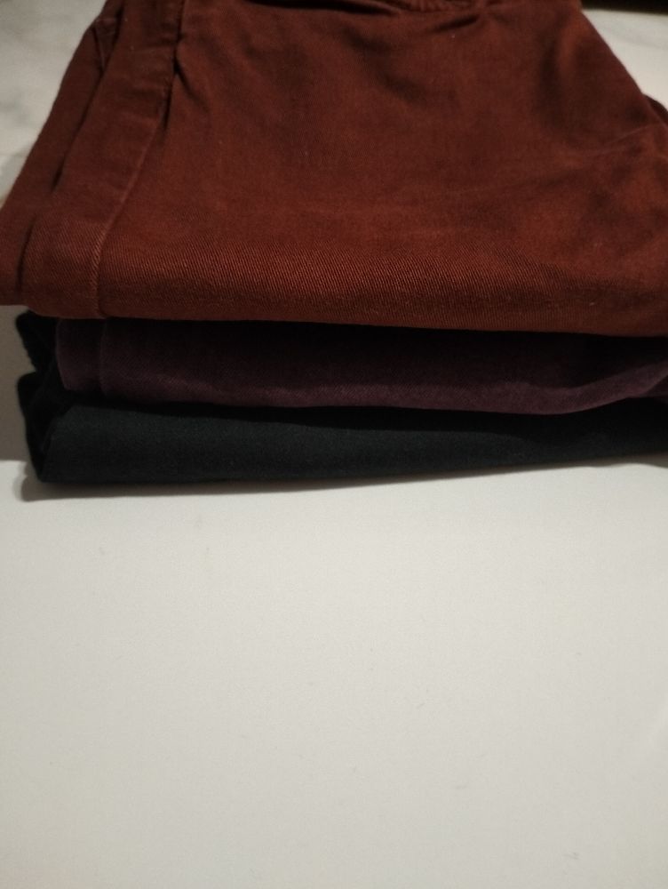lot de 3 pantalon taille 34 de marque : zara/ H&M/ terranova 