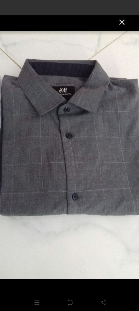 chemise HM pour homme ( taille M)