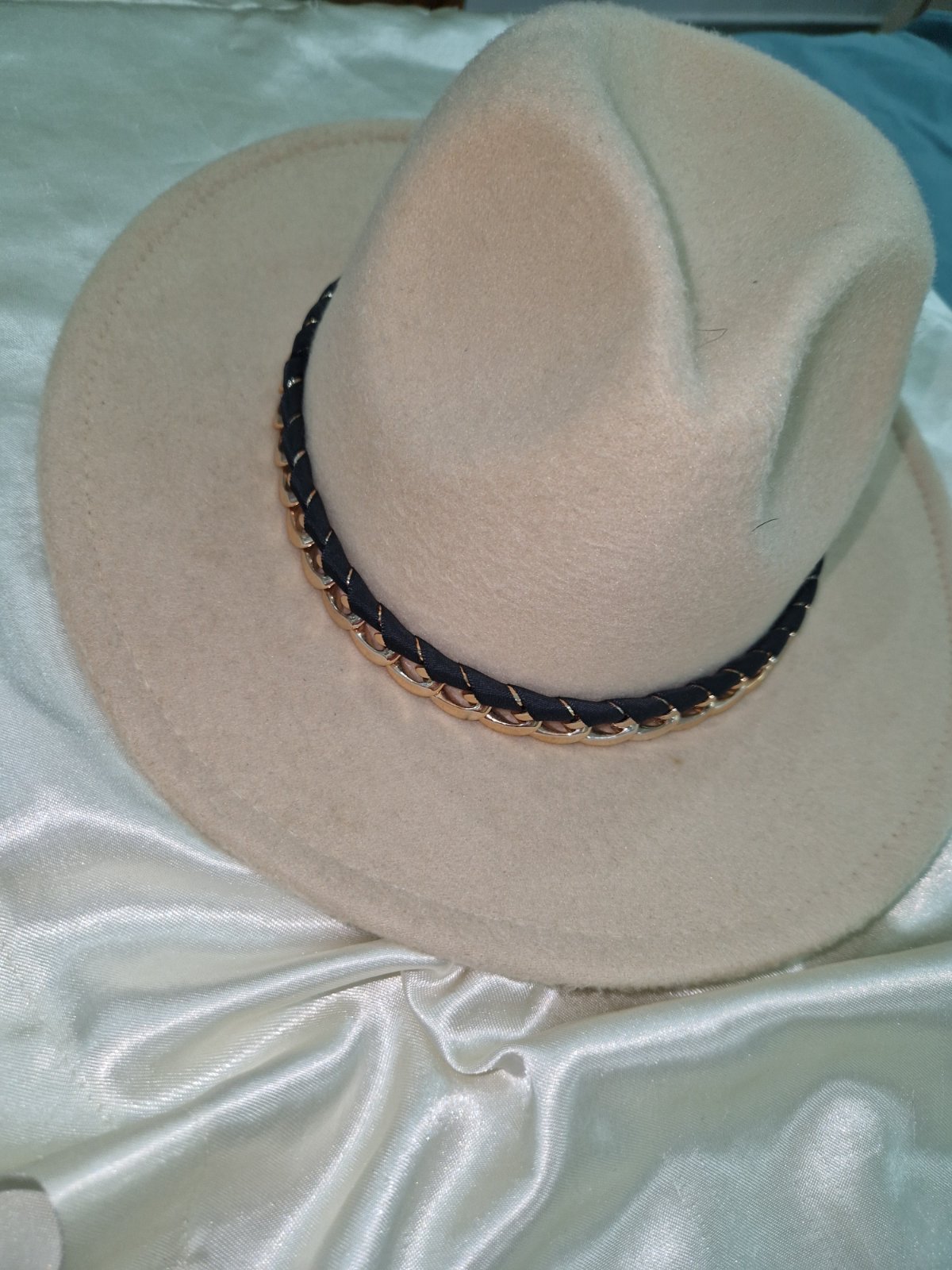 Chapeau 