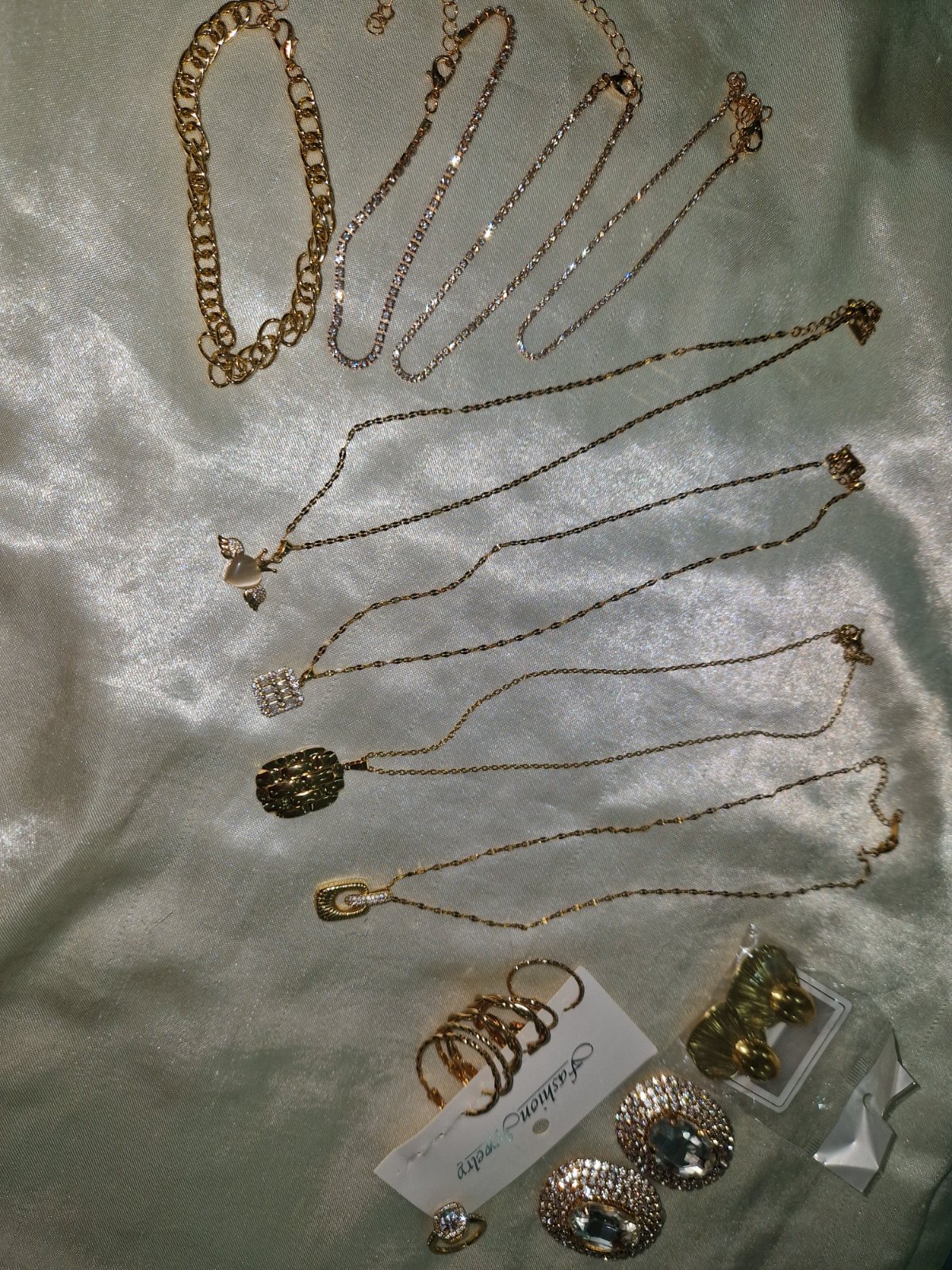 Des bijoux 