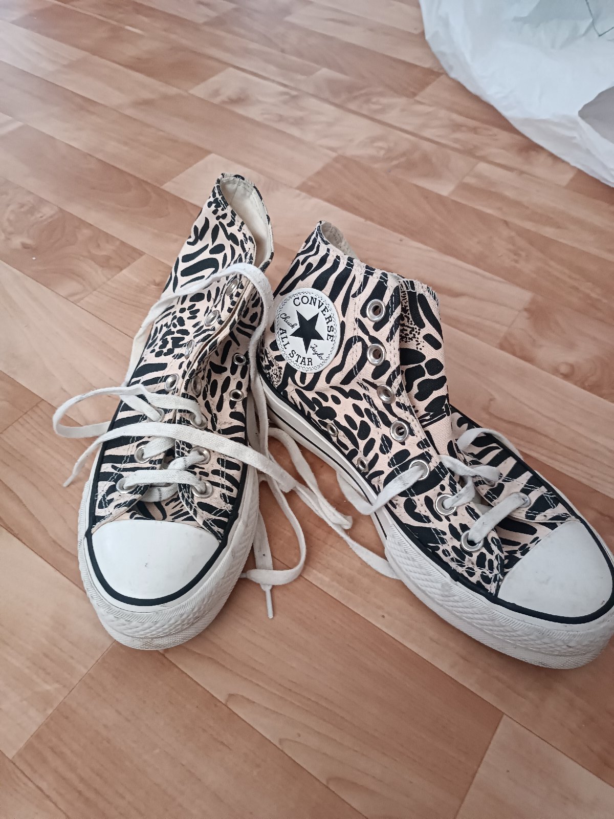 Chassures converse