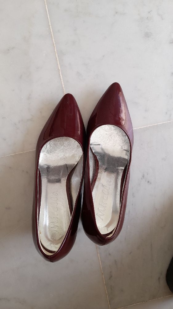 Escarpin rouge bordeaux 