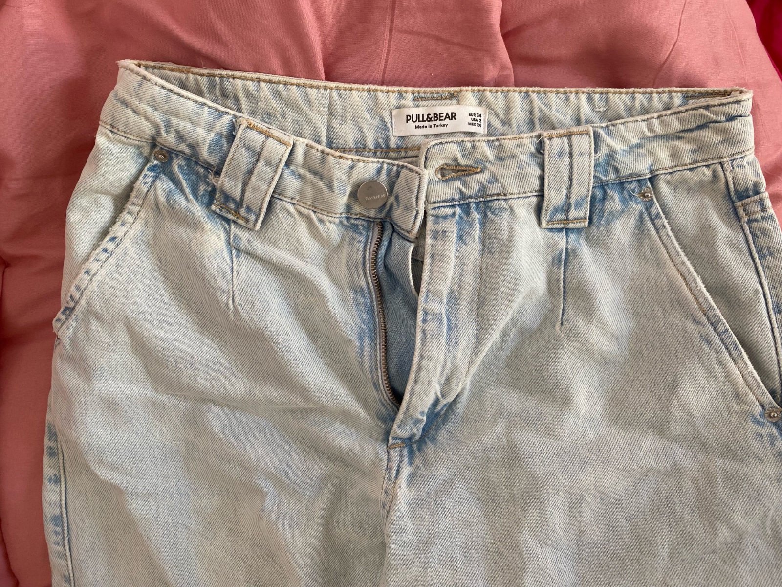 Pantalon pull and bear bon etat 