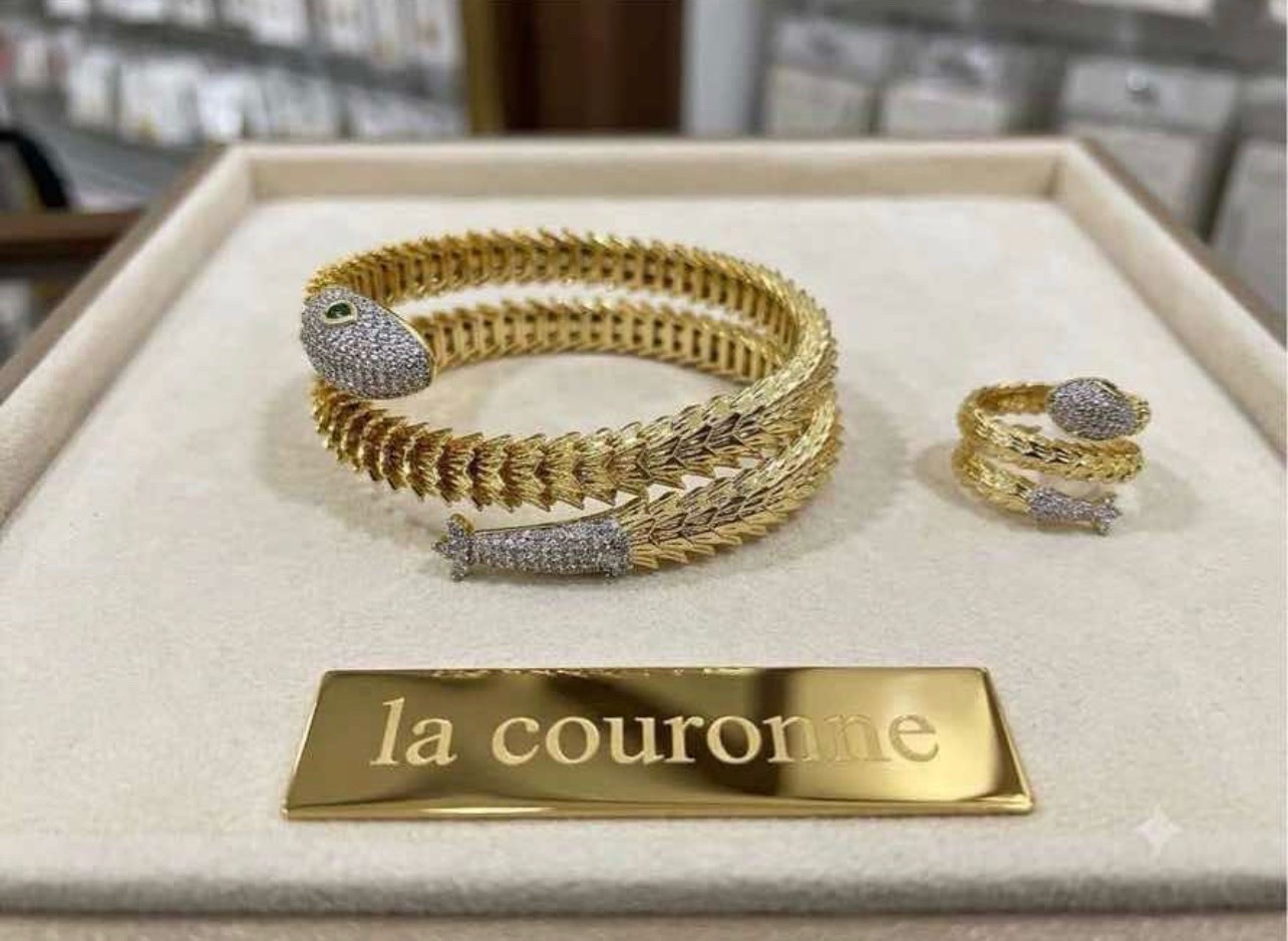 Bracelet