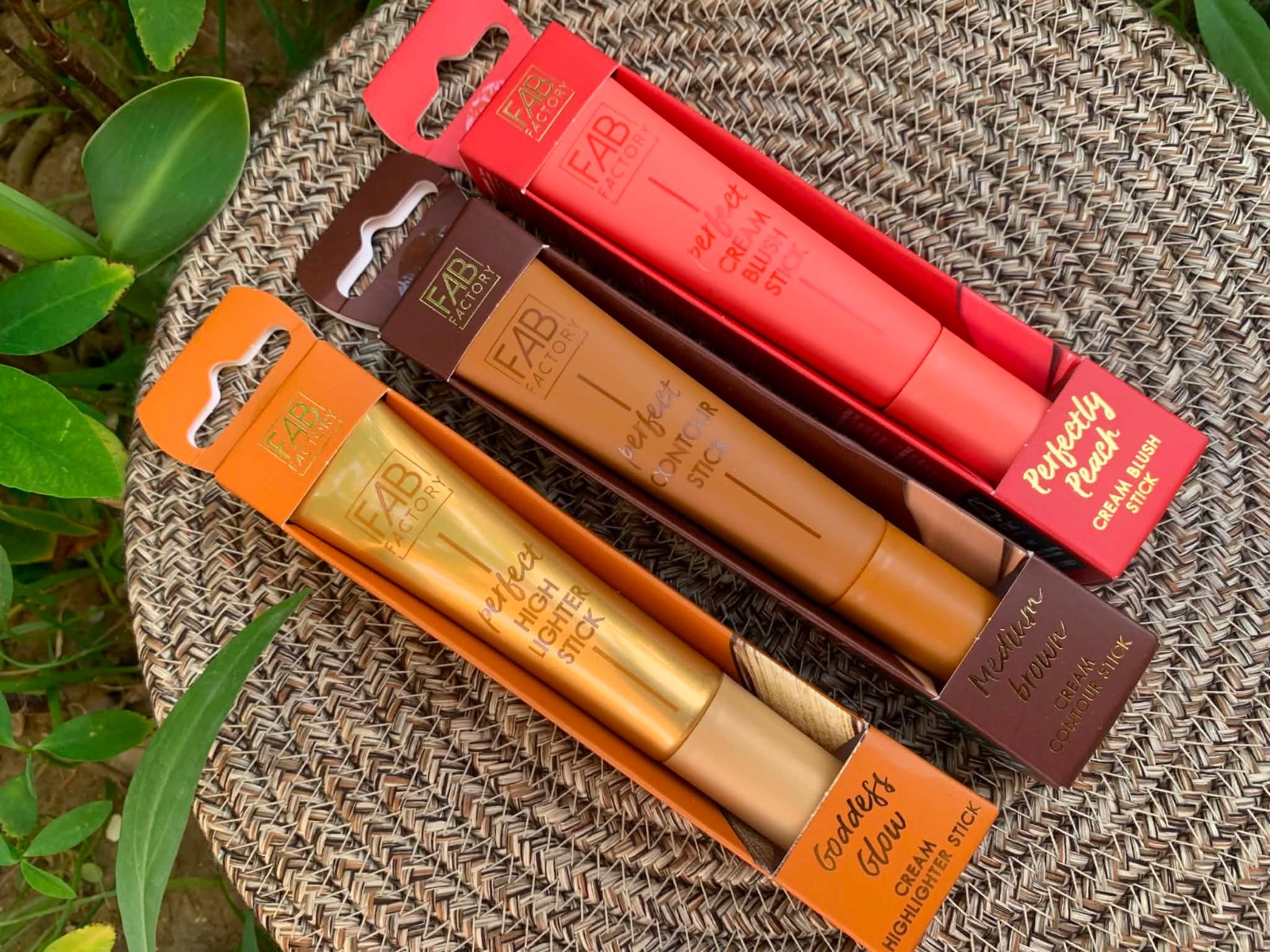 Blush  contour high lighter
